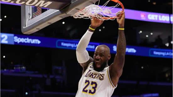 Reprodução/@kingjames