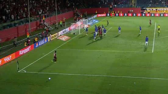 Vitória derrotou o Grêmio por 1 a 0, na noite desta segunda-feira (7) - Reprodução /  SPORTV
