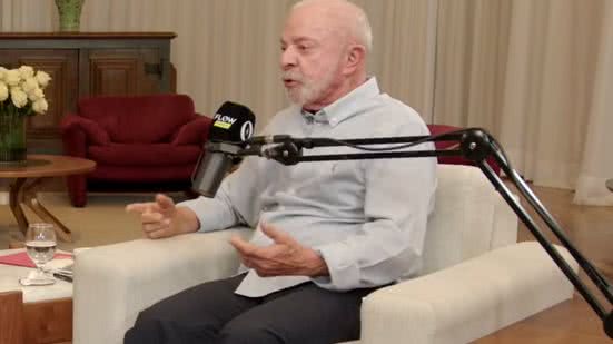 Lula avalia limitar a quantidade de cartões de crédito que os bancos - Reprodução/ Podcast FLOW