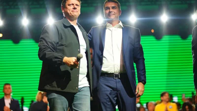Vittor Sales/Campanha Flávio Bolsonaro