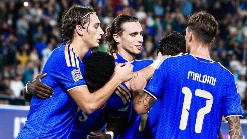 Reprodução / Instagram / @azzurri