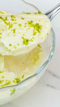 Rápido, fácil e saboroso! Aprenda a fazer mousse de limão em apenas 10 minutos 