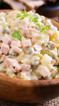 5 saladas de maionese para sair da mesmice