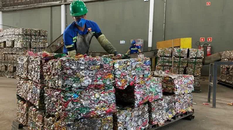 Divulgação / Recicla Latas