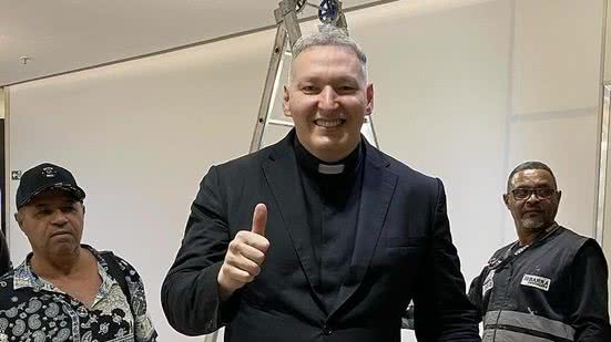 Reprodução/Instagram (@padremarcelorossi)
