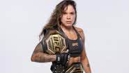Reprodução / Redes Sociais / YouTube / @amanda_leoa