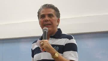 Imagem Professores comprometidos e pais omissos