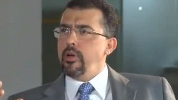 Imagem Sobre Salsichas, processo penal e papo de botequim