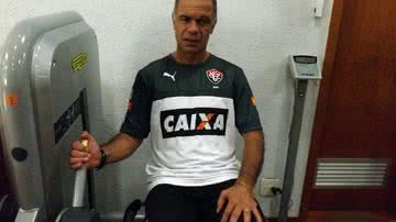 Imagem Jorginho esconde time e diz que Cruzeiro terá que suar muito para vencer jogo