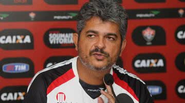 Imagem Sem vencer um BaVi, Ney Franco destaca importância do clássico