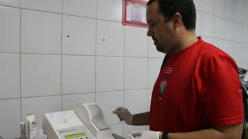 Imagem Fisiologista do Vitória mostra preocupação com situação física de Richarlyson