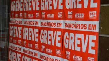 Imagem Bancários decidem pelo fim ou não da greve hoje