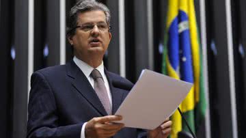Imagem Jutahy Júnior eleito o 5º melhor deputado do país