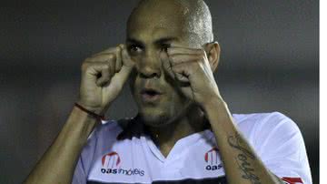 Imagem Jogador Souza esclarece polêmica história de agressão 
