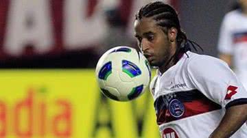 Imagem Ávine deve ser titular contra o Coritiba em Pituaçu