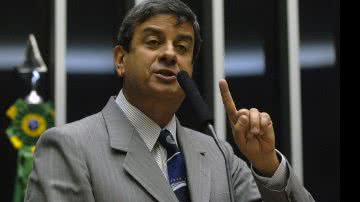 Imagem Colbert Martins é indiciado por peculato