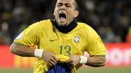 Imagem "Quero me aposentar no Bahia", diz Daniel Alves