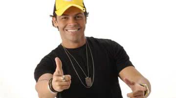 Imagem Alexandre Peixe agita o programa Roda Baiana