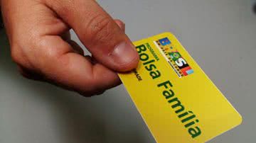 Imagem Bolsa Família começa a ser paga com reajuste
