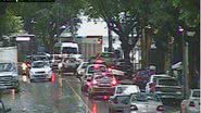 Imagem Chove e Salvador já apresenta problemas