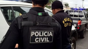 Imagem Mulher entrega marido para a polícia após prática de zoofilia com cadela de estimação