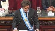 Governo de Javier Milei colocou em prática o decreto que alterou a Lei de Migrações em 2025 - Reprodução: Instagram