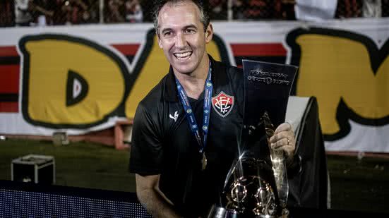 Victor Ferreira | EC Vitória